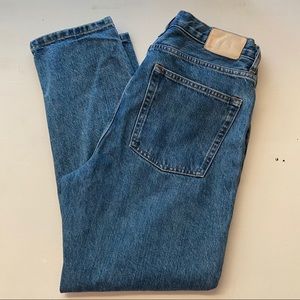 Everlane “the cheeky jean” 30 crop